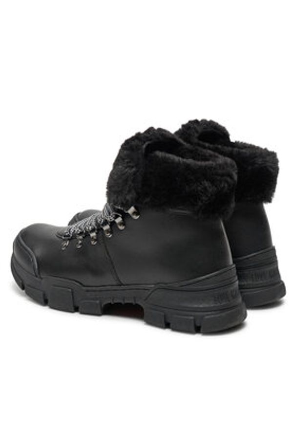 Love Moschino - LOVE MOSCHINO Trzewiki JA15484G0LIAS00A Czarny. Kolor: czarny. Materiał: skóra