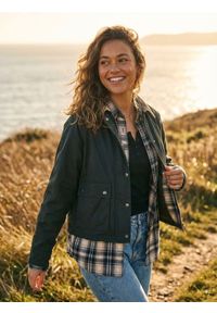 Sinsay - Kurtka z kołnierzykiem i kieszeniami - czarny. Kolor: czarny #1