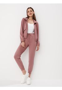 Mohito - Spodnie dresowe z wiskozą - Różowy. Kolor: różowy. Materiał: dresówka, wiskoza #2