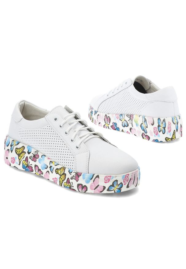 Białe Sneakersy Artiker Modne Obuwie Damskie Z Kolorową Podeszwą. Okazja: na co dzień. Kolor: biały. Materiał: materiał. Szerokość cholewki: normalna. Wzór: kolorowy