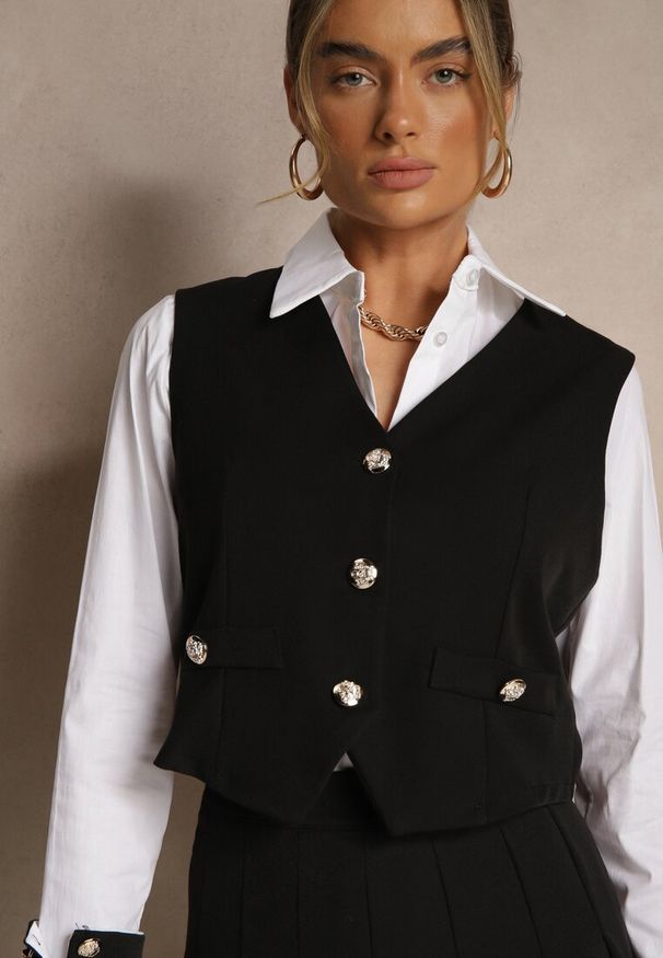 Renee - Czarny 3-Częściowy Komplet z Wiskozą w Eleganckim Stylu Koszula Kamizelka i Spódnico-Szorty z Plisami Zemika. Kolor: czarny. Materiał: wiskoza