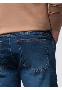 Ombre Clothing - Spodnie męskie jeansowe JOGGERY z klasyczna opaśnicą - niebieskie V2 - Rozmiar: L. Okazja: na co dzień. Kolor: niebieski. Materiał: jeans. Styl: klasyczny #5