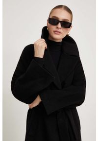 Answear Lab płaszcz wełniany kolor czarny oversize. Kolor: czarny. Materiał: wełna. Styl: wakacyjny #1