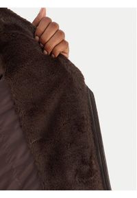 Vero Moda Kurtka z imitacji skóry Hailey 10250405 Brązowy Regular Fit. Kolor: brązowy. Materiał: skóra #4