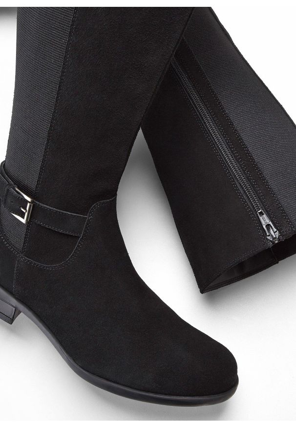 bonprix - Kozaki skórzane z szeroką cholewką. Zapięcie: sprzączka. Kolor: czarny. Materiał: skóra. Szerokość cholewki: szeroka