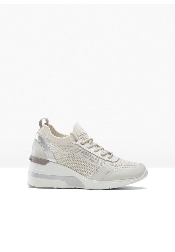 bonprix - Sneakersy na podeszwie platformie Mustang. Kolor: beżowy. Obcas: na platformie