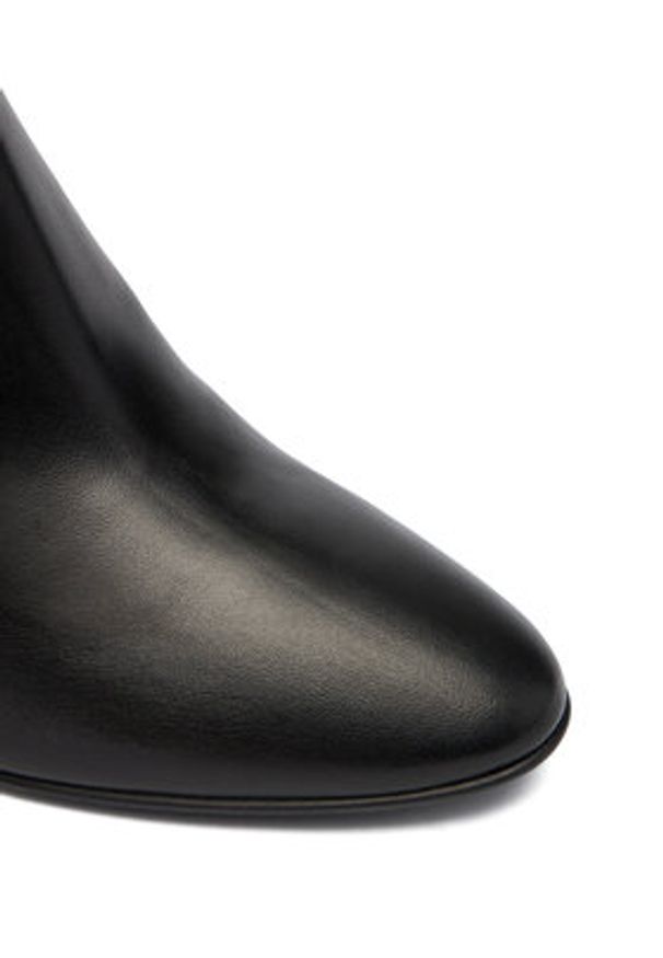 Aigner Botki 1252260 Czarny. Kolor: czarny. Materiał: skóra