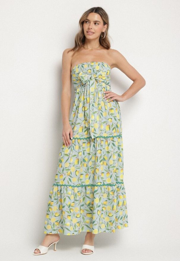 Born2be - Ciemnozielona Sukienka w Cytryny z Kokardą Galadessa. Okazja: na randkę, na co dzień. Typ kołnierza: kokarda. Kolor: zielony. Sezon: lato. Styl: casual, elegancki