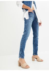 bonprix - Dżinsy SKINNY ze stretchem, mid waist. Kolor: niebieski. Wzór: aplikacja. Styl: elegancki #1