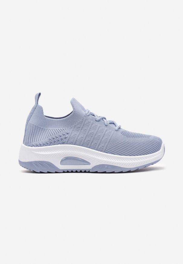 Born2be - Niebieskie Wsuwane Buty Sportowe z Elastyczną Cholewką i Ozdobną Wstawką na Podeszwie Moonsara. Okazja: na co dzień. Nosek buta: okrągły. Zapięcie: bez zapięcia. Kolor: niebieski. Materiał: jeans. Szerokość cholewki: normalna. Sport: fitness