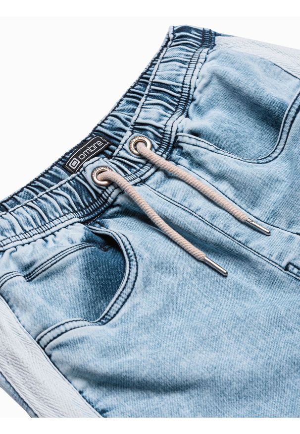 Ombre Clothing - Krótkie spodenki męskie jeansowe W221 - jasny jeans - XXL. Okazja: na co dzień. Materiał: jeans. Długość: krótkie. Wzór: kolorowy. Sezon: lato. Styl: klasyczny, casual
