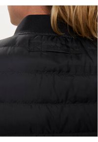 GANT - Gant Bezrękawnik 7006301 Czarny Regular Fit. Kolor: czarny. Materiał: syntetyk. Długość rękawa: bez rękawów