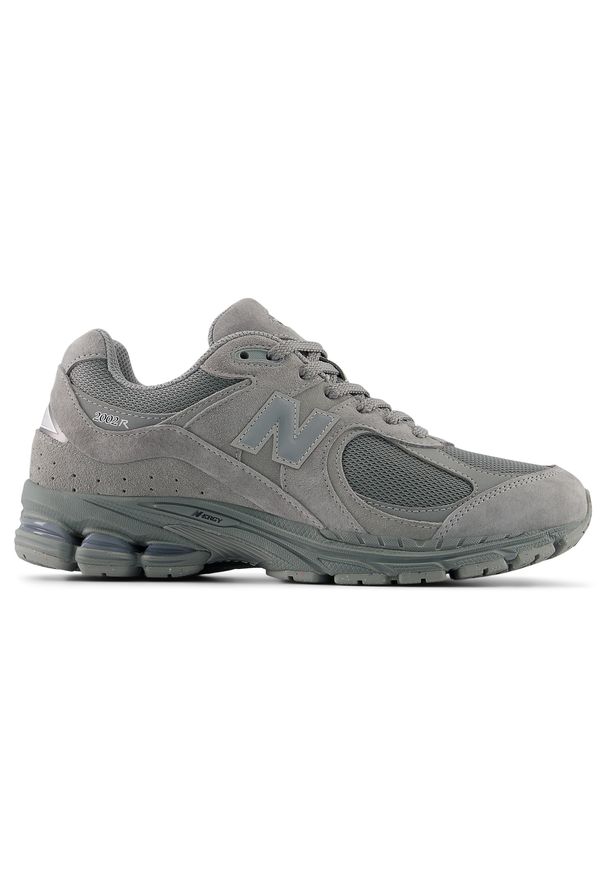 Buty unisex New Balance U20021O2 – szare. Kolor: szary. Materiał: guma, zamsz. Szerokość cholewki: normalna