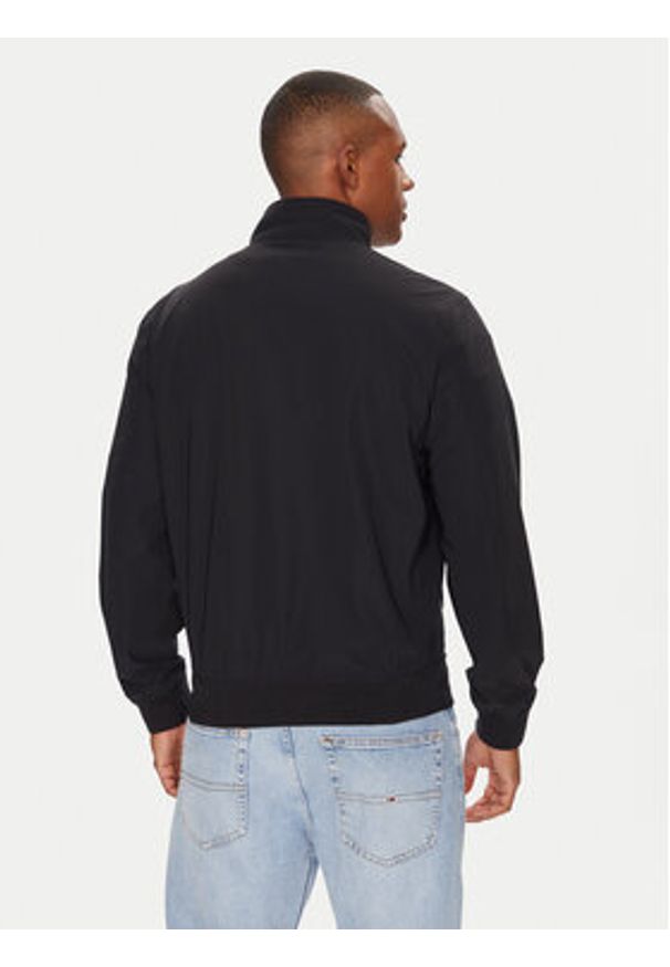 Guess Kurtka przejściowa M4YL13 WEZ70 Czarny Regular Fit. Kolor: czarny. Materiał: syntetyk