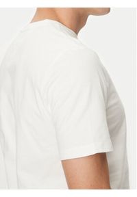 TOMMY HILFIGER - Tommy Hilfiger T-Shirt Essential V-Neck Tee MW0MW39249 Biały Regular Fit. Kolor: biały. Materiał: bawełna #5