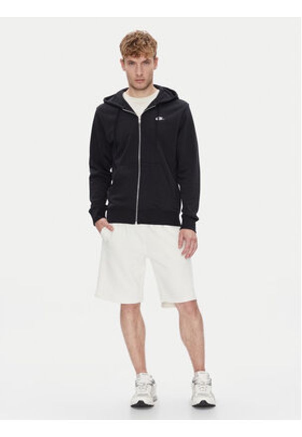Nike Bluza Club FN3884 Czarny Regular Fit. Kolor: czarny. Materiał: bawełna