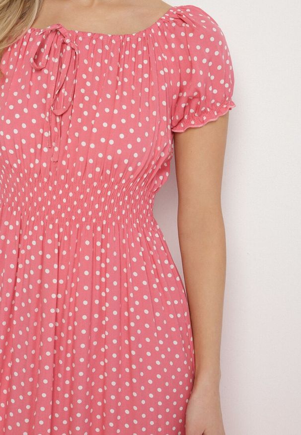 Born2be - Różowa Sukienka z Bawełną w Kropki Ellisla. Okazja: na co dzień. Kolor: różowy. Materiał: bawełna. Wzór: kropki. Styl: elegancki, casual