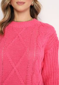 Born2be - Fuksjowy Jednolity Sweter ze Ściągaczami i Klasycznym Splotem Loma. Kolor: różowy. Długość rękawa: długi rękaw. Długość: długie. Wzór: ze splotem, jednolity. Styl: klasyczny #4
