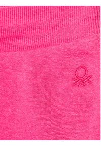 United Colors of Benetton - United Colors Of Benetton Spodnie dresowe 35TMGF01B Różowy Regular Fit. Kolor: różowy. Materiał: bawełna, dresówka #3