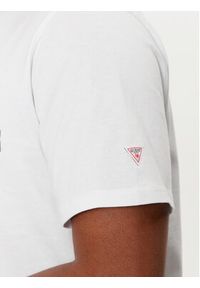 Guess T-Shirt F4GI07 I3Z14 Biały Regular Fit. Kolor: biały. Materiał: bawełna