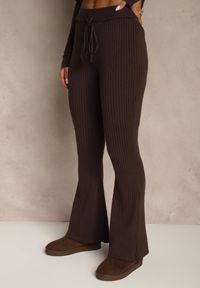 Renee - Brązowe Spodnie Dzwony z Wiskozą High Waist Tusrima. Stan: podwyższony. Kolor: brązowy. Materiał: wiskoza #2