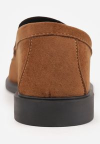 Born2be - Brązowe Mokasyny VICES ze Skórzaną Wkładką Ozdobione Przeszyciami Nicogeus. Okazja: na co dzień. Kolor: brązowy. Materiał: skóra. Wzór: aplikacja. Styl: casual, elegancki, klasyczny #4