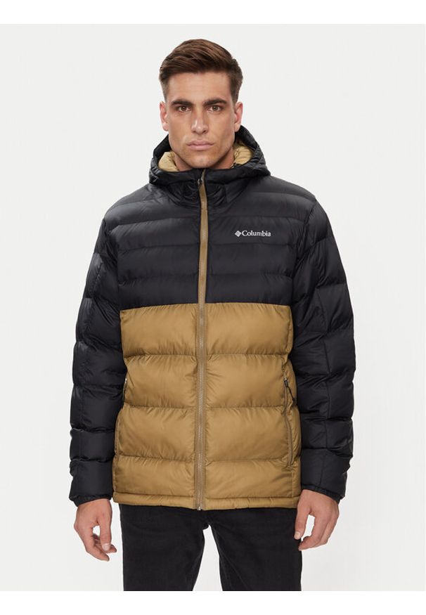 columbia - Columbia Kurtka zimowa Buck Butte™ Insulated Hooded Jacket Brązowy Regular Fit. Kolor: brązowy. Materiał: syntetyk. Sezon: zima