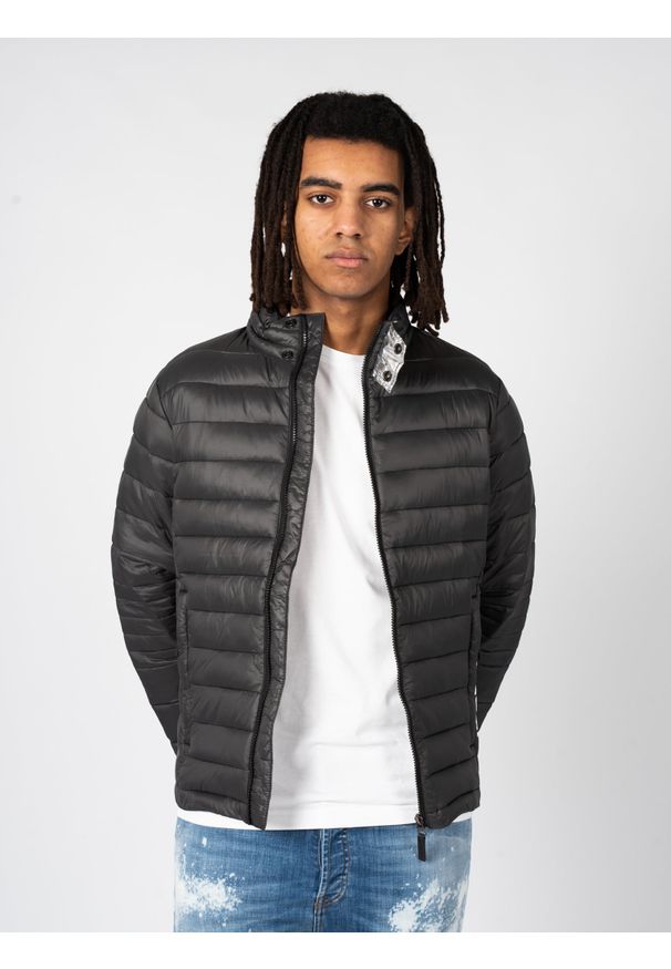 Plein Sport Kurtka | UPPS05D | Mężczyzna | Czarny. Typ kołnierza: kołnierzyk stójkowy. Kolor: czarny. Materiał: poliamid. Wzór: nadruk. Styl: sportowy