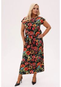 Moda Size Plus Iwanek - Czarna sukienka MAKOVSKA MAXI w maki i polne kwiaty PLUS SIZE XXL OVERSIZE. Okazja: do pracy, na co dzień, na spacer. Kolekcja: plus size. Kolor: czarny. Wzór: kwiaty. Typ sukienki: oversize, dla puszystych. Materiał: wiskoza, tkanina, elastan, dzianina. Długość rękawa: krótki rękaw. Sezon: wiosna, lato. Styl: wakacyjny, casual, elegancki. Długość: maxi