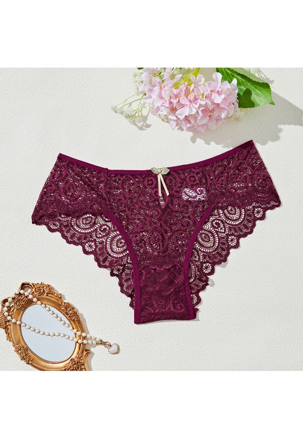 Intica - Figi z koronki na romantyczne okazje Roni. Kolor: fioletowy. Materiał: koronka. Wzór: koronka