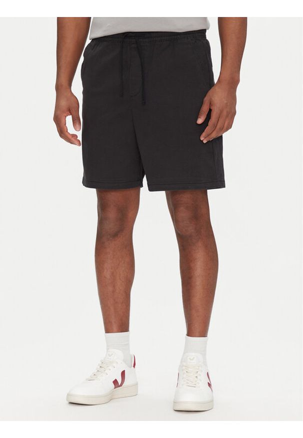 GAP - Gap Szorty materiałowe 723683-02 Czarny Regular Fit. Kolor: czarny. Materiał: bawełna