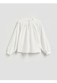 Reserved - Koszula z ażurowym wzorem - biały. Kolor: biały. Materiał: tkanina, bawełna. Wzór: ażurowy