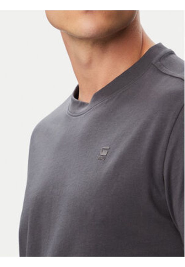G-Star RAW - G-Star Raw T-Shirt Lash D16396-B353 Szary ciemny Relaxed Fit. Kolor: szary. Materiał: bawełna
