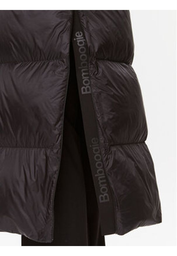 Bomboogie Płaszcz zimowy CW 8082 T MNA3 Czarny Regular Fit. Kolor: czarny. Materiał: syntetyk. Sezon: zima