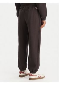 Reebok Spodnie dresowe Marvs RK25165CCW Brązowy Regular Fit. Kolor: brązowy. Materiał: bawełna #4