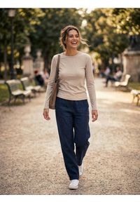 Sinsay - Bawełniana koszulka z długim rękawem - kremowy. Kolor: kremowy. Materiał: bawełna. Długość rękawa: długi rękaw. Długość: długie