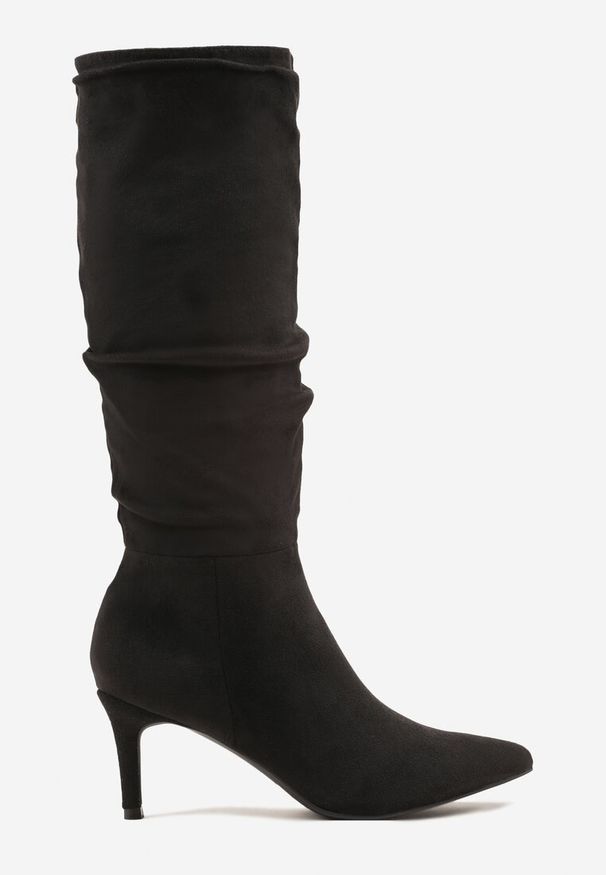 Born2be - Czarne Kozaki z Imitacji Zamszu na Szpilce z Marszczoną Cholewką Rilareia. Kolor: czarny. Materiał: zamsz. Szerokość cholewki: normalna. Obcas: na szpilce. Styl: elegancki. Wysokość obcasa: średni