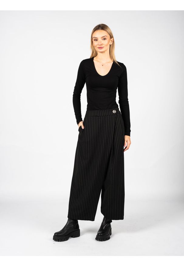 La Haine Inside Us Spodnie "LW516" | A23324R LW516 | Kobieta | Czarny. Okazja: na co dzień. Kolor: czarny. Materiał: poliester, wiskoza, elastan. Styl: casual