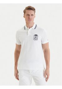 TOMMY HILFIGER - Tommy Hilfiger Polo Badge MW0MW43061 Biały Regular Fit. Typ kołnierza: polo. Kolor: biały. Materiał: bawełna #1