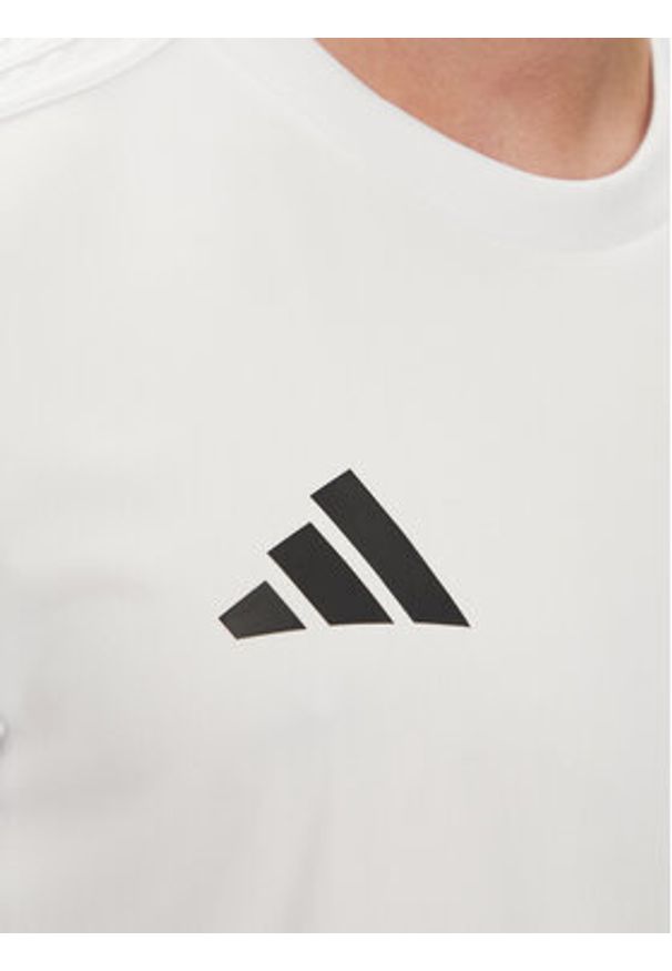 Adidas - adidas Koszulka techniczna Squadra 25 Jersey JG5834 Biały Slim Fit. Kolor: biały. Materiał: syntetyk