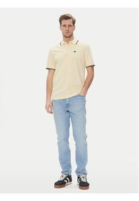 Wrangler Jeansy River 112362465 Niebieski Tapered Fit. Kolor: niebieski