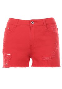 Born2be - Czerwone Szorty Kisyse. Kolor: czerwony. Materiał: materiał, jeans, bawełna. Długość: krótkie. Wzór: aplikacja