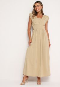 Born2be - Jasnożółta Rozkloszowana Sukienka z Gumką w Talii Zdobiona Metaliczną Nicią Fagelia. Okazja: na co dzień. Kolor: żółty. Długość rękawa: krótki rękaw. Wzór: aplikacja. Typ sukienki: proste. Styl: glamour, casual #3