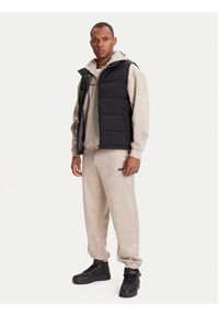 Guess Bezrękawnik Z5YL08 WGTN0 Czarny Regular Fit. Kolor: czarny. Materiał: syntetyk. Długość rękawa: bez rękawów