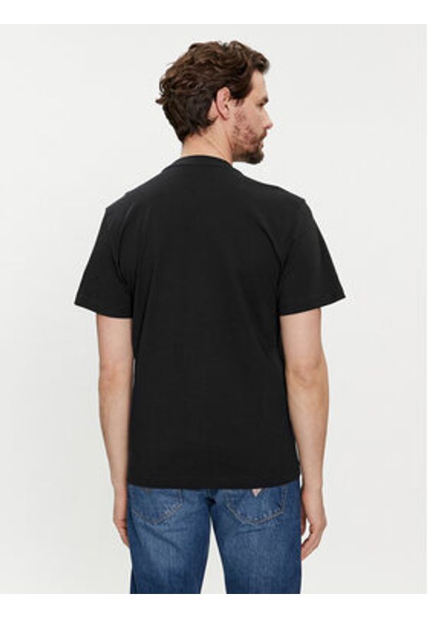 Napapijri T-Shirt Iaato NP0A4HFZ Czarny Regular Fit. Kolor: czarny. Materiał: bawełna