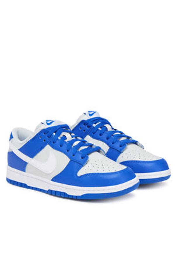 Nike Sneakersy Dunk Low FN3416 001 Biały. Kolor: biały. Materiał: skóra