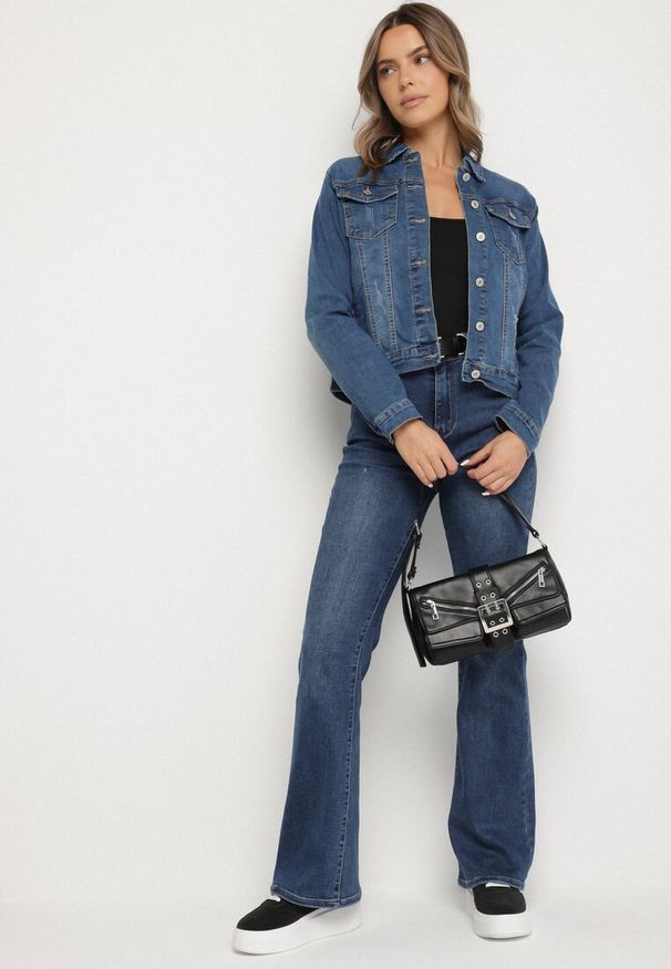 Born2be - Niebieskie Jeansy Typu Dzwony z Wysokim Stanem Finvanna. Okazja: na spacer. Stan: podwyższony. Kolor: niebieski. Styl: klasyczny, elegancki, sportowy