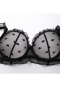 Intica - Zestaw bielizny z koronkowymi detalami na co dzień i specjalne okazje Heajung. Kolor: różowy. Materiał: koronka #3