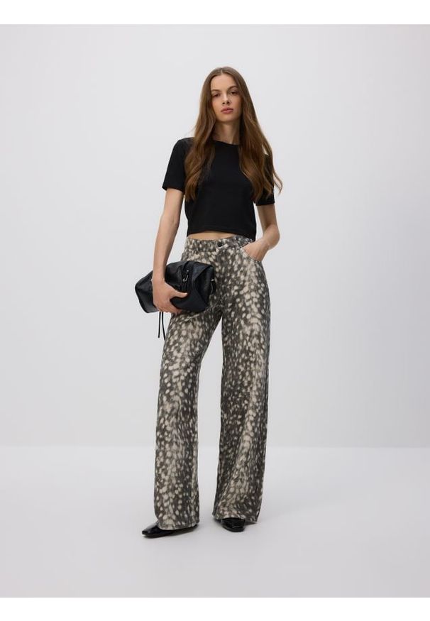 Reserved - Jeansy baggy fit - wielobarwny