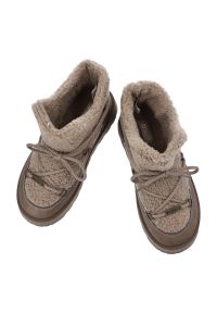 Big-Star - Śniegowce damskie Big Star, ocieplane futerkiem na grubej platformie z okrągłym noskiem, brązowe, SS274112. Nosek buta: okrągły. Zapięcie: sznurówki. Kolor: brązowy. Materiał: materiał, futro. Szerokość cholewki: normalna. Sezon: zima. Obcas: na platformie #7